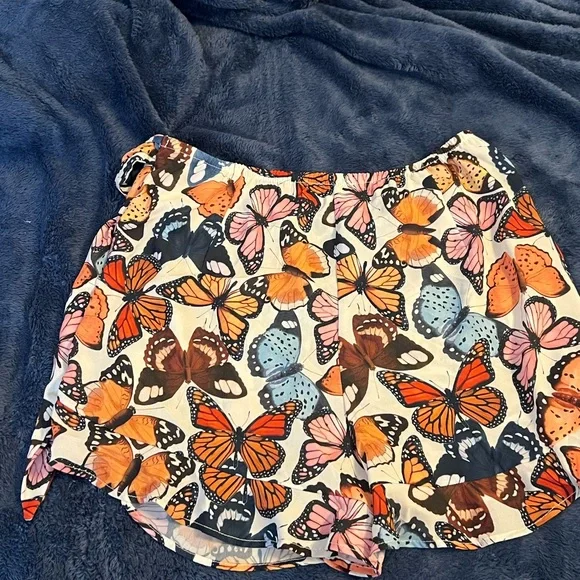 Show Me Your MuMu Baileys Butterfly Skort Medium NEW NWT skirt/shorts combo - Picture 4 of 13